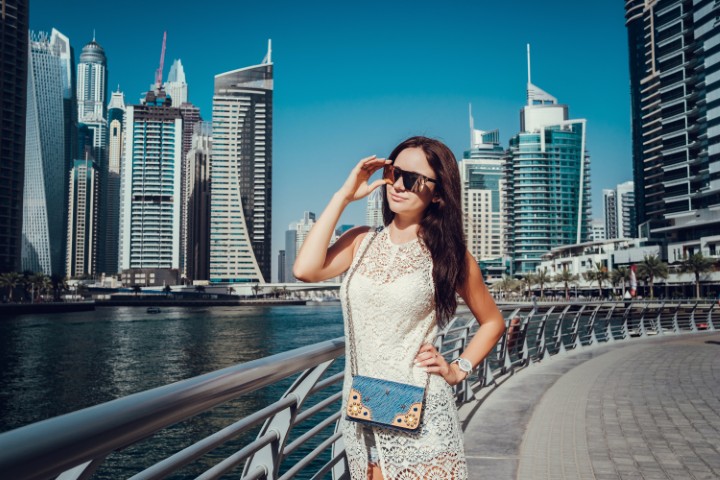 Expatriée à Dubai profitant de la ville malgré le cout de la vie a Dubai
